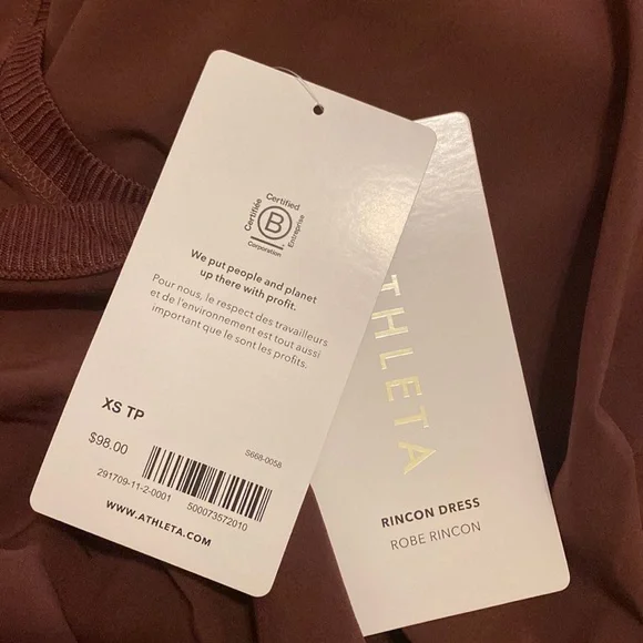 Athleta Rincon Dress // Decadent chocolate - Picture 8 of 10